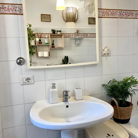 Gli Oleandri Apartment *